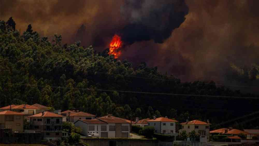 How California’s Wildfire & Earthquake Risks Are Changing Home Insurance Needs
